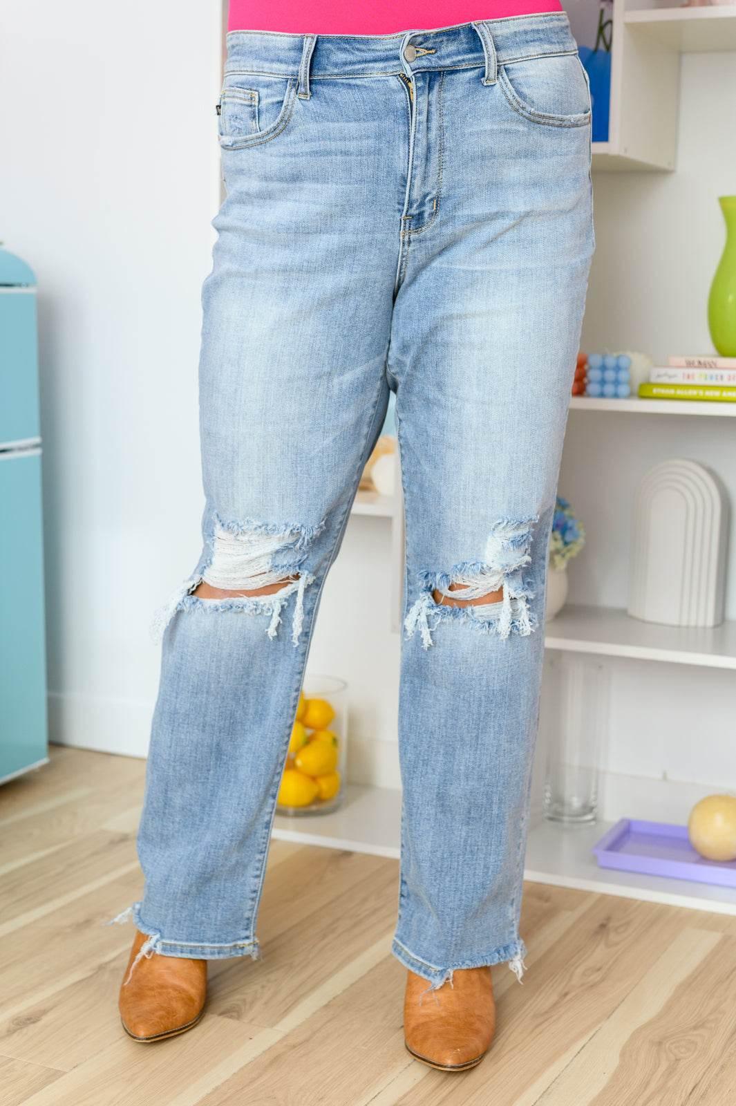 Rose High Rise 90's Straight Jeans in Light Wash - Essential Southern Charm